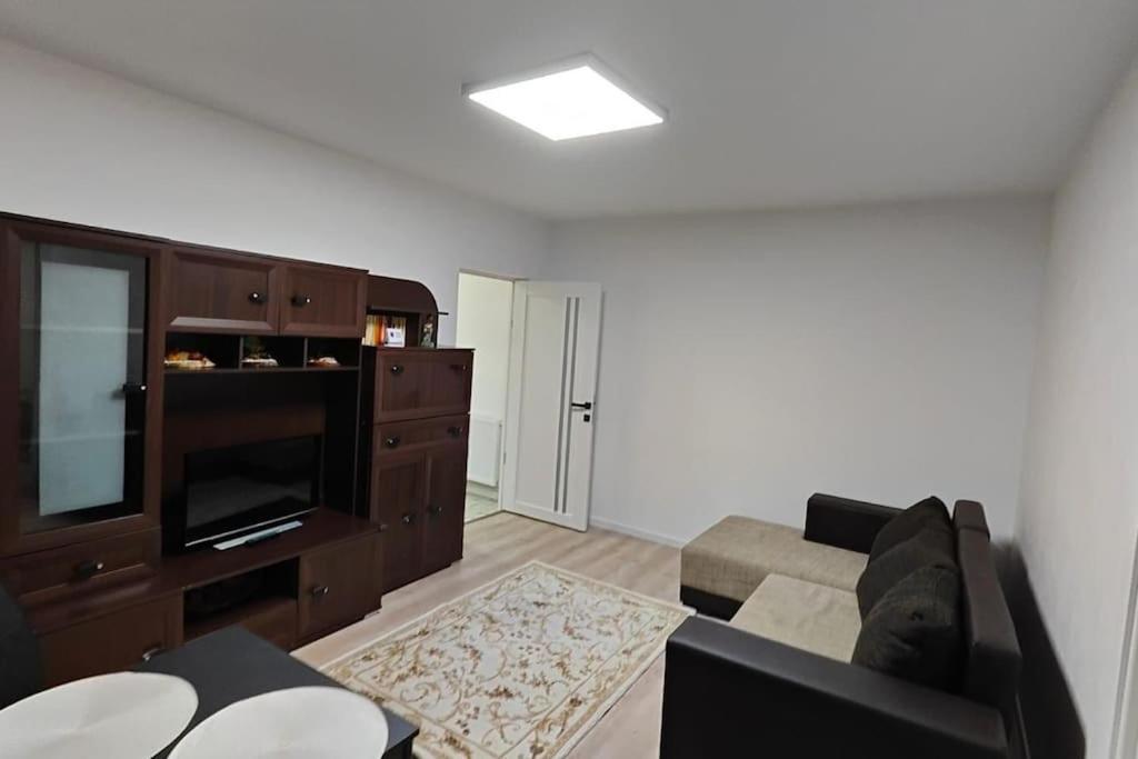 Apartament In Buzau Exterior photo